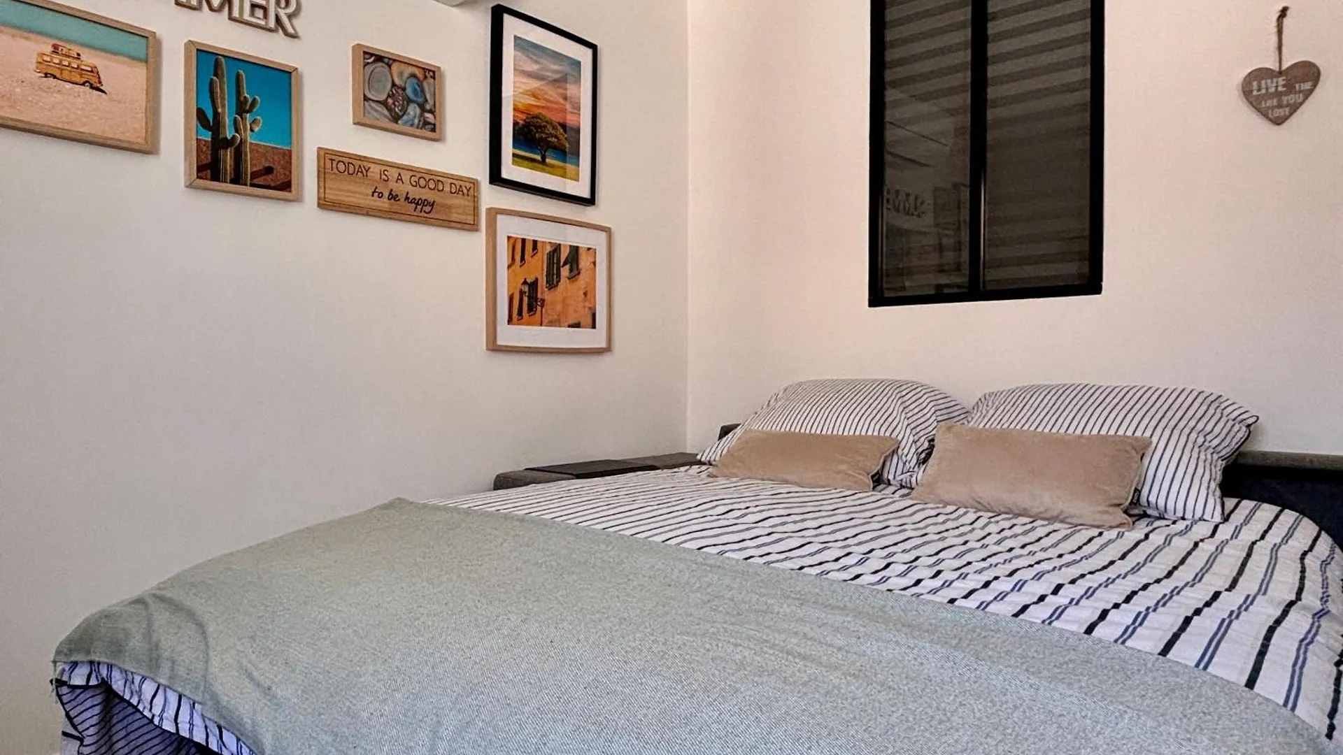 Apartment Vanille Climatise Port Et Plages A Pieds By Laconciergtie13 La Ciotat